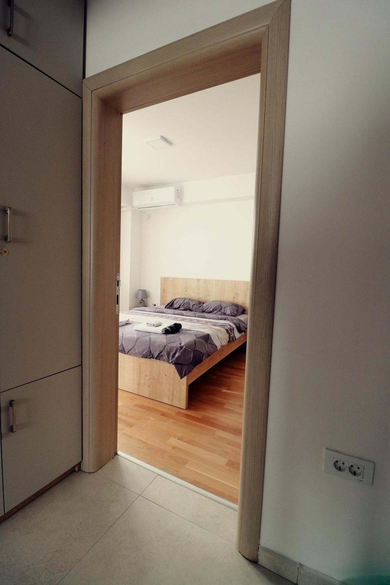 Luna Apartment By Sienna Skopje Ngoại thất bức ảnh