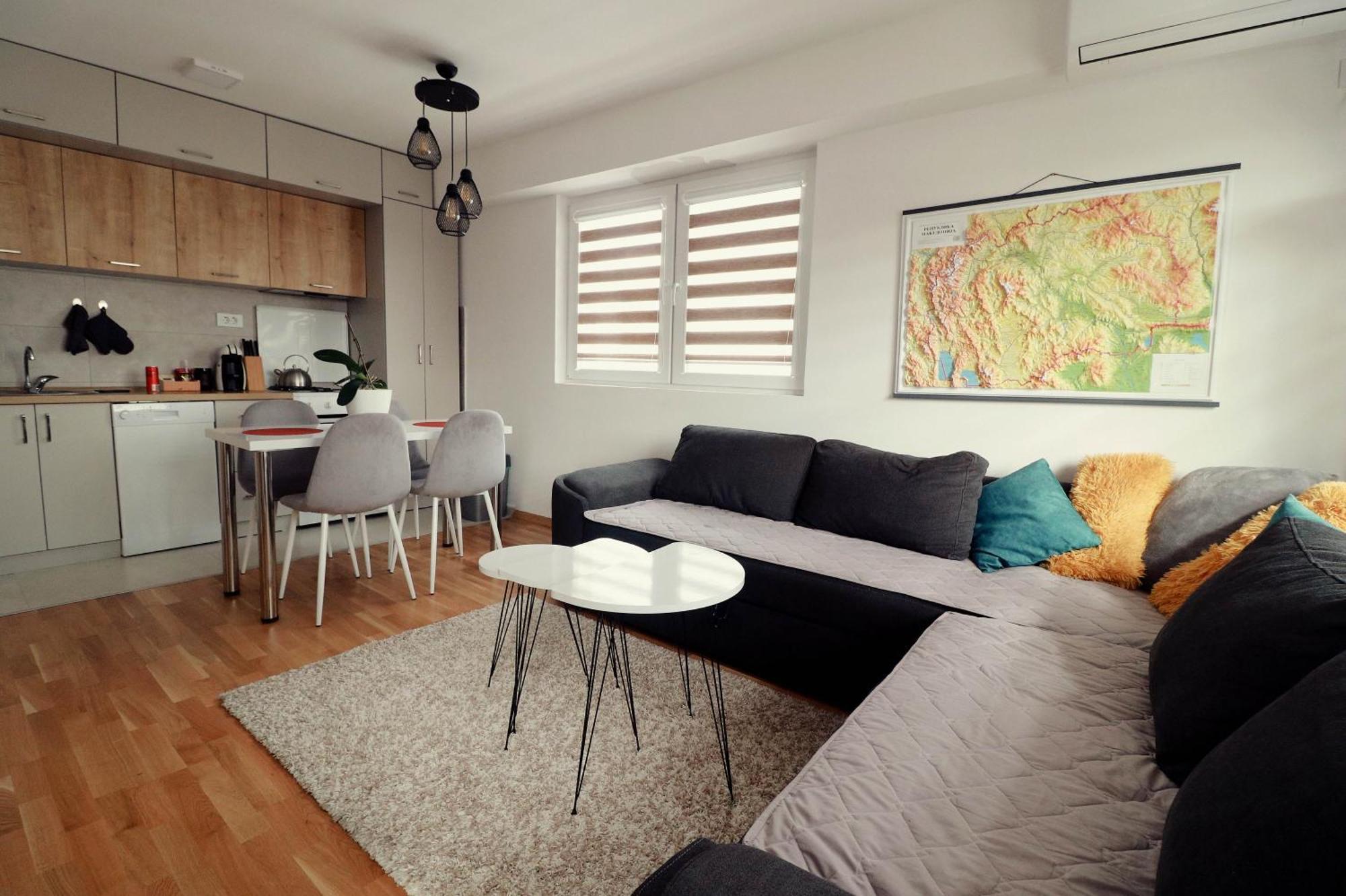 Luna Apartment By Sienna Skopje Ngoại thất bức ảnh