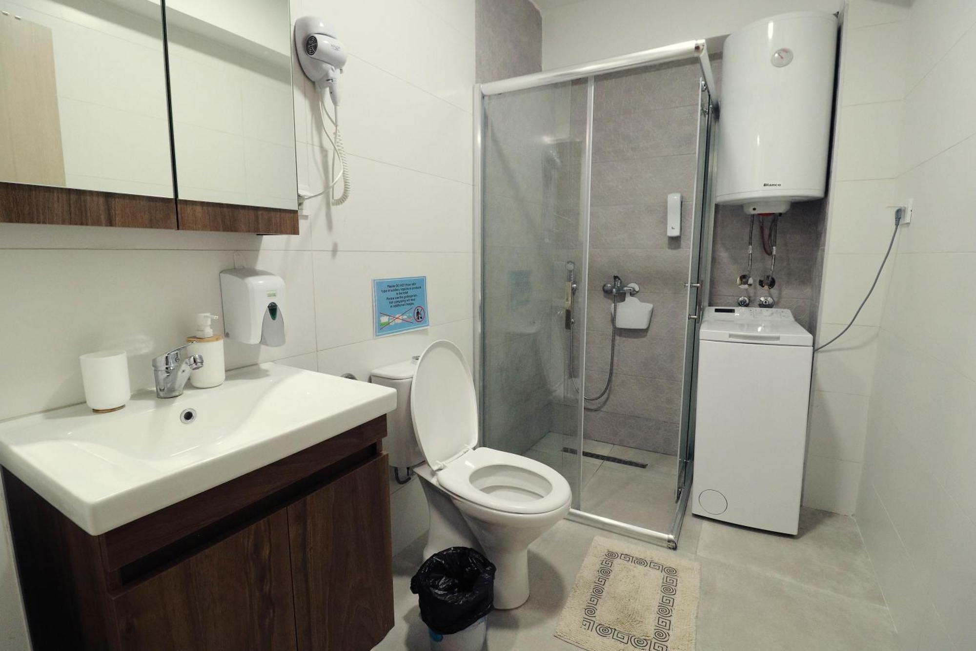 Luna Apartment By Sienna Skopje Ngoại thất bức ảnh
